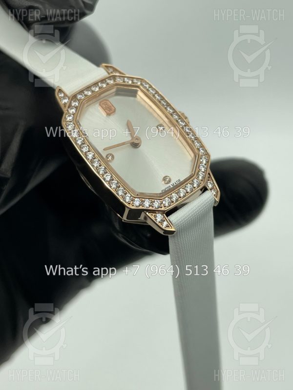 Товар Harry Winston Emerald EMEQHM18RR001 Фото 10 - Harry Winston Emerald EMEQHM18RR001