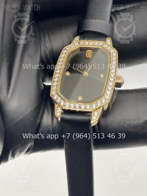 Товар Harry Winston Emerald EMEQHM18YY001 Фото 4 - Harry Winston Emerald EMEQHM18YY001