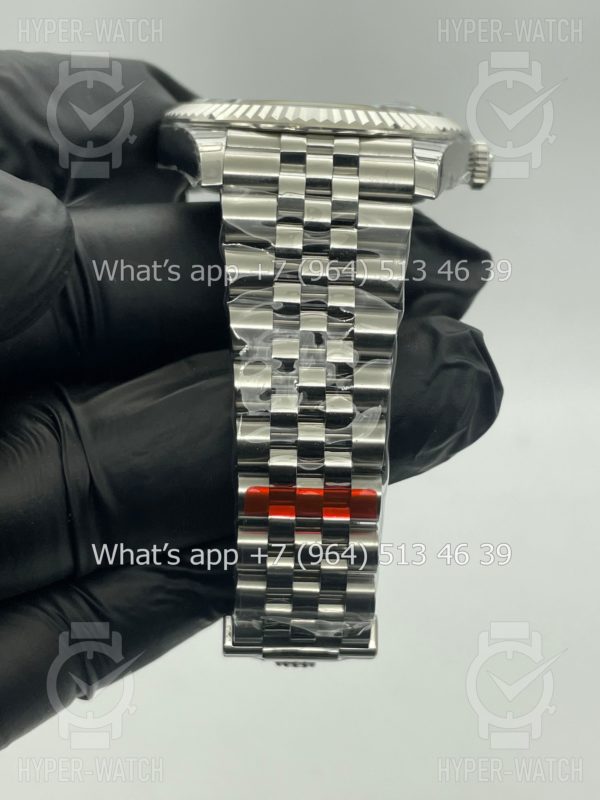 Товар Rolex Datejust 41mm 126334-0002 Blue Фото 8 - Rolex Datejust 41mm 126334-0002 Blue