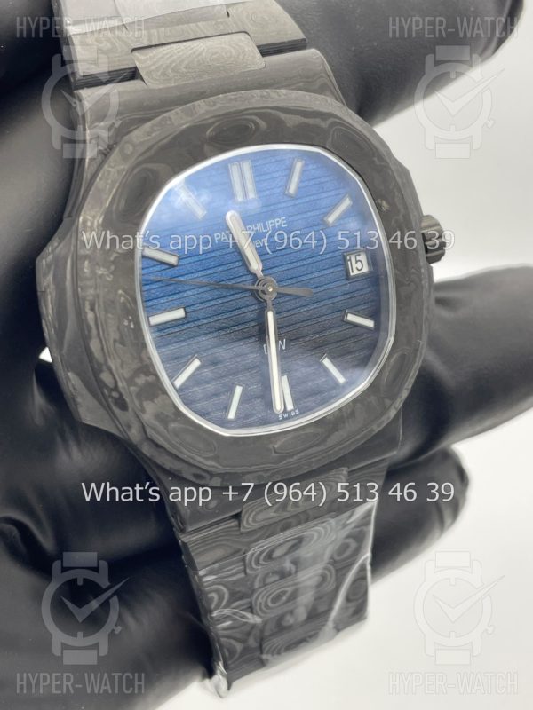Товар Patek Philippe Nautilus 40mm DiW Carbon 5711 "BLUE GRAIL" Фото 11 - Patek Philippe Nautilus 40mm DiW Carbon 5711 "BLUE GRAIL"