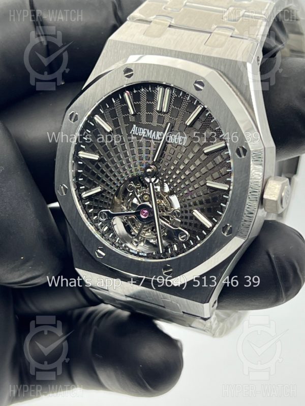 Товар Audemars Piguet Royal Oak Tourbillon 41mm 26522BC.OO.1220BC Фото 8 - Audemars Piguet Royal Oak Tourbillon 41mm 26522BC.OO.1220BC