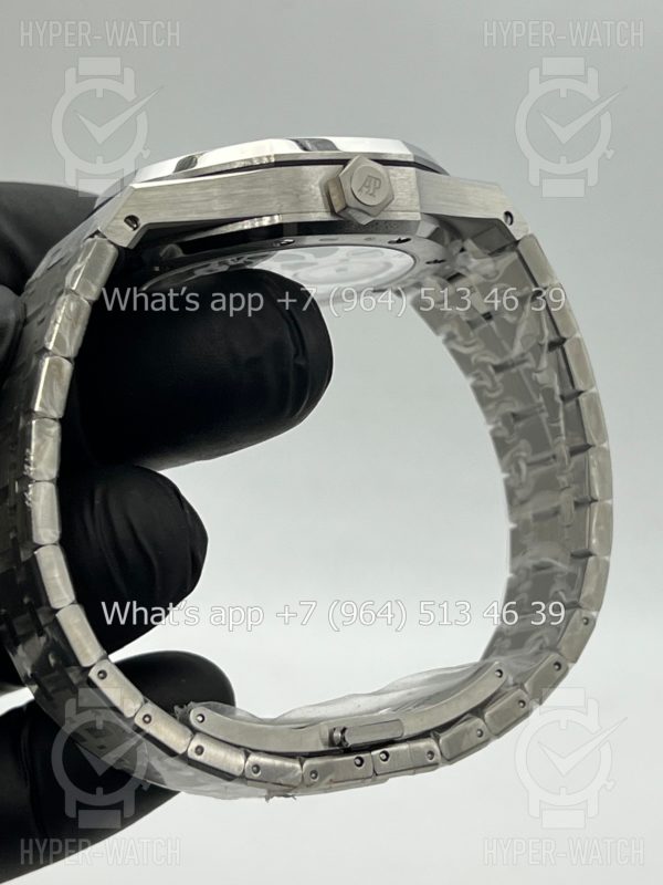 Товар Audemars Piguet Royal Oak Tourbillon 41mm 26522BC.OO.1220BC Фото 11 - Audemars Piguet Royal Oak Tourbillon 41mm 26522BC.OO.1220BC