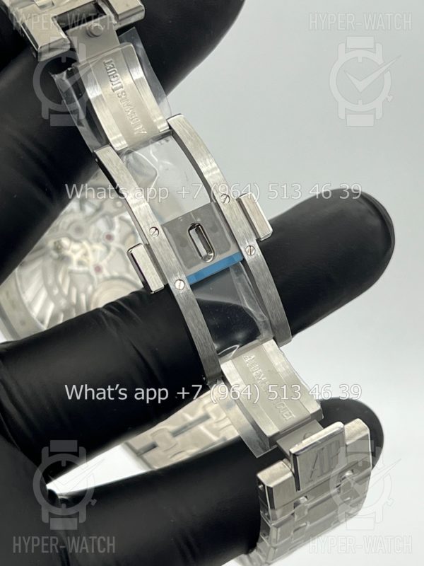 Товар Audemars Piguet Royal Oak Tourbillon 41mm 26522BC.OO.1220BC Фото 15 - Audemars Piguet Royal Oak Tourbillon 41mm 26522BC.OO.1220BC