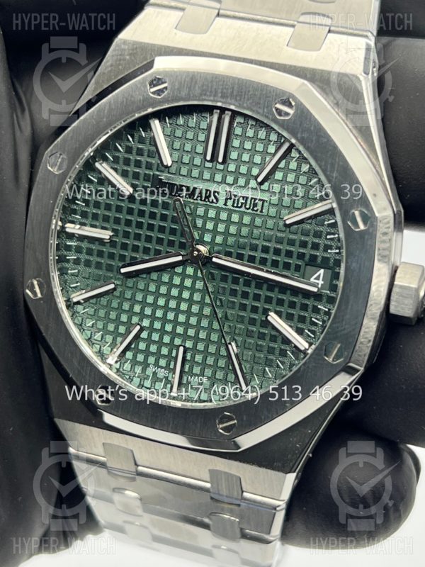 Товар Audemars Piguet Royal Oak 41mm 15510ST.OO.1320ST.04 50th Anniversary Green Фото 3 - Audemars Piguet Royal Oak 41mm 15510ST.OO.1320ST.04 50th Anniversary Green
