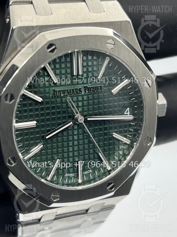 Товар Audemars Piguet Royal Oak 41mm 15510ST.OO.1320ST.04 50th Anniversary Green Фото 6 - Audemars Piguet Royal Oak 41mm 15510ST.OO.1320ST.04 50th Anniversary Green