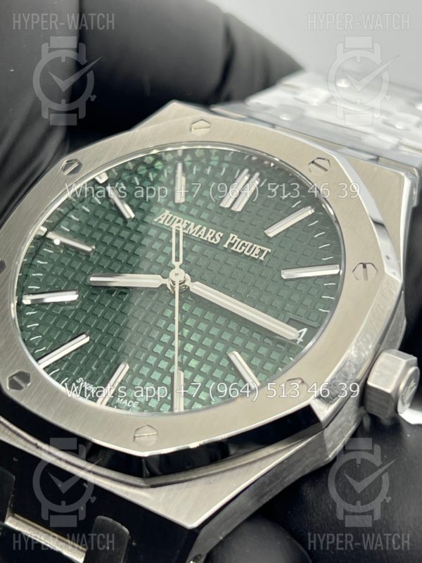 Товар Audemars Piguet Royal Oak 41mm 15510ST.OO.1320ST.04 50th Anniversary Green Фото 9 - Audemars Piguet Royal Oak 41mm 15510ST.OO.1320ST.04 50th Anniversary Green