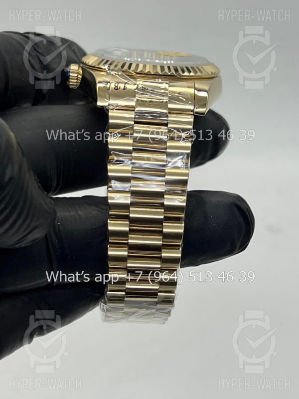 Фото 15 - Rolex Day-Date 36mm Art 5741