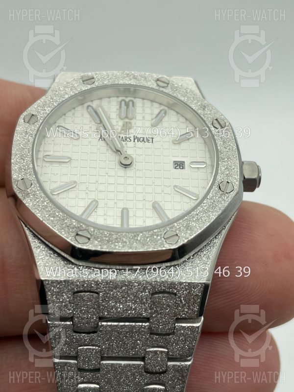 Товар Audemars Piguet Royal Oak 37mm Frosted Art 5759 Фото 5 - Audemars Piguet Royal Oak 37mm Frosted Art 5759
