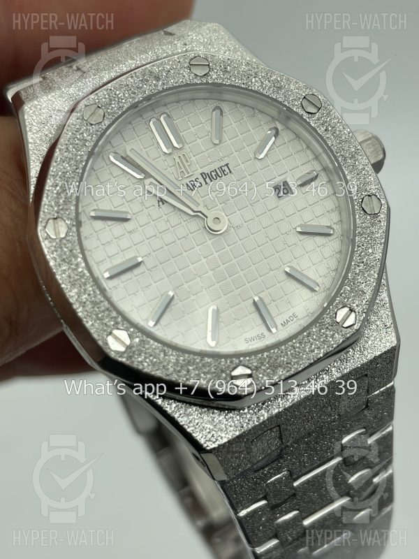 Товар Audemars Piguet Royal Oak 37mm Frosted Art 5759 Фото 9 - Audemars Piguet Royal Oak 37mm Frosted Art 5759