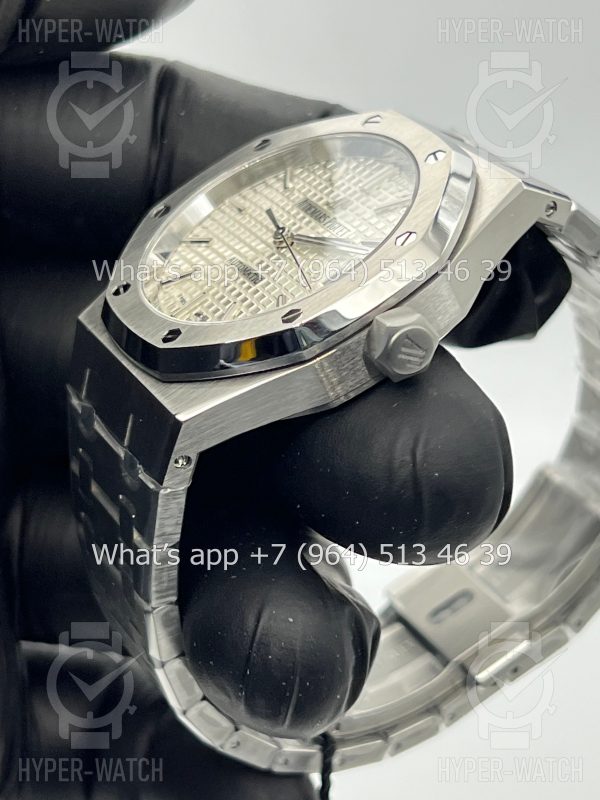 Товар Audemars Piguet Royal Oak 37mm 15450ST.OO.1256ST.01 Steel Фото 8 - Audemars Piguet Royal Oak 37mm 15450ST.OO.1256ST.01 Steel