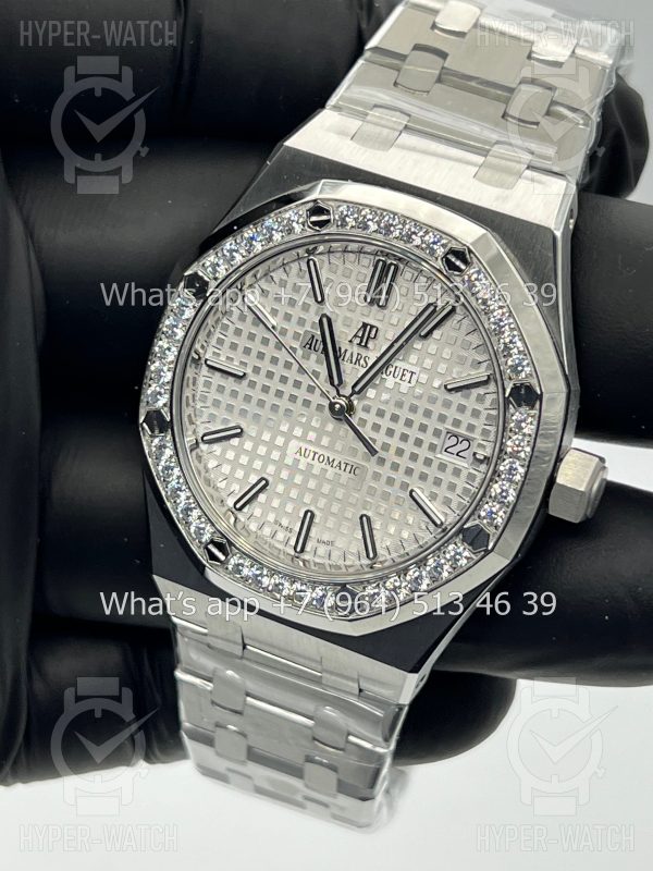 Фото 4 - Audemars Piguet Royal Oak 37mm 15451ST.ZZ.D011CR.01 Steel