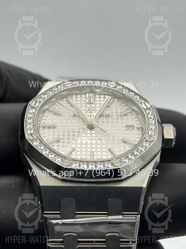 Фото 5 - Audemars Piguet Royal Oak 37mm 15451ST.ZZ.D011CR.01 Steel