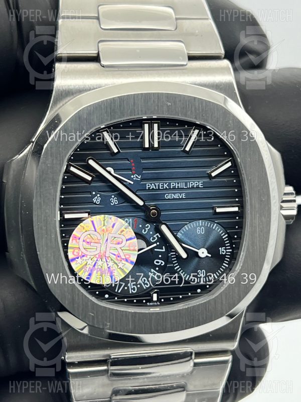 Товар Patek Philippe Nautilus 40mm 5712/1A-001 Blue Фото 2 - Patek Philippe Nautilus 40mm 5712/1A-001 Blue