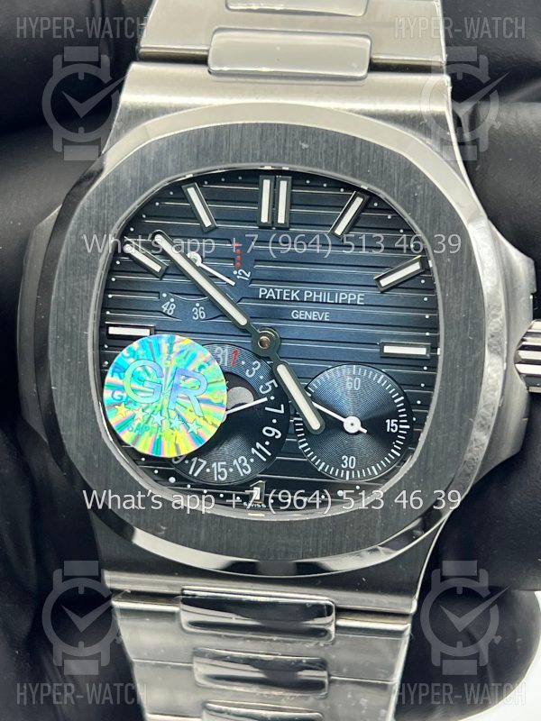 Товар Patek Philippe Nautilus 40mm 5712/1A-001 Blue Фото 3 - Patek Philippe Nautilus 40mm 5712/1A-001 Blue