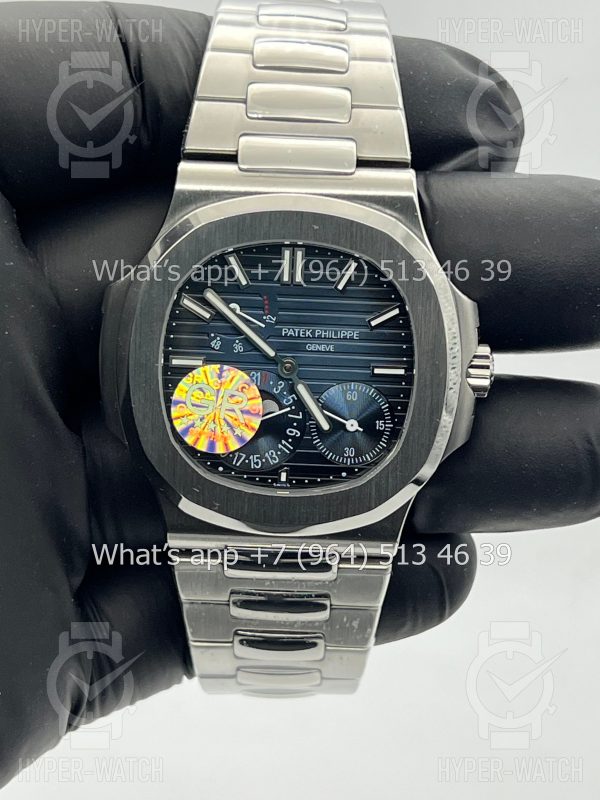 Товар Patek Philippe Nautilus 40mm 5712/1A-001 Blue Фото 5 - Patek Philippe Nautilus 40mm 5712/1A-001 Blue