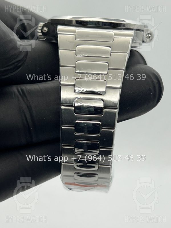 Товар Patek Philippe Nautilus 40mm 5712/1A-001 Blue Фото 10 - Patek Philippe Nautilus 40mm 5712/1A-001 Blue