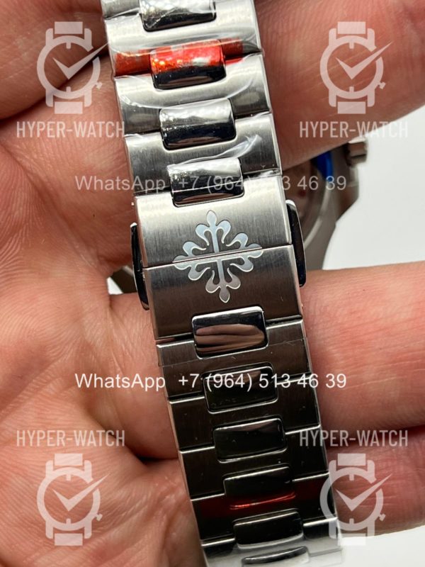 Товар Patek Philippe Nautilus 40mm 5712/1A-001 Blue Фото 16 - Patek Philippe Nautilus 40mm 5712/1A-001 Blue