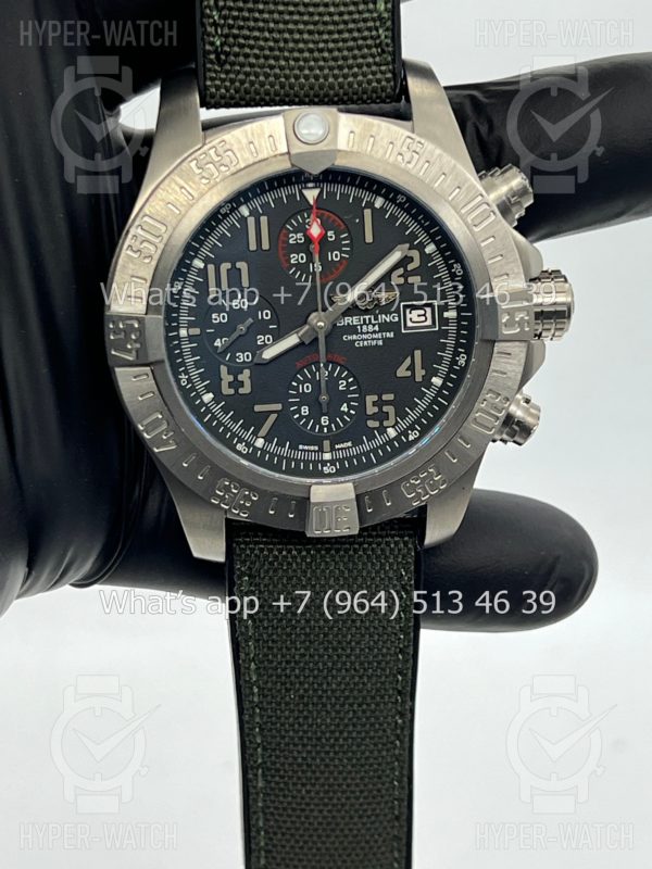 Товар Breitling Avenger E13383101 Фото 7 - Breitling Avenger E13383101