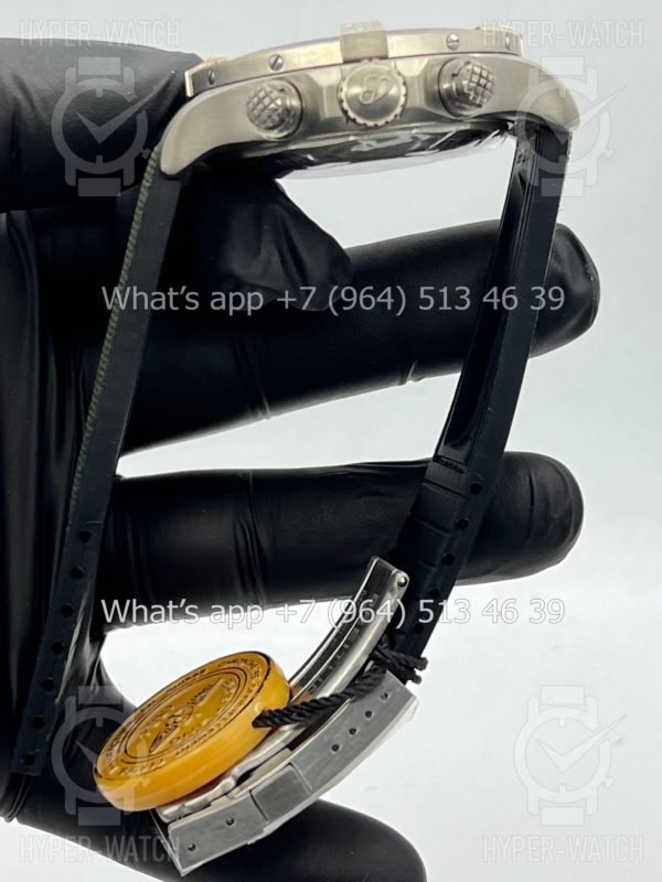 Товар Breitling Avenger E13383101 Фото 12 - Breitling Avenger E13383101