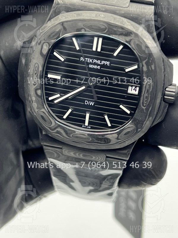 Товар Patek Philippe Nautilus 40mm DiW Carbon 5711 Фото 4 - Patek Philippe Nautilus 40mm DiW Carbon 5711