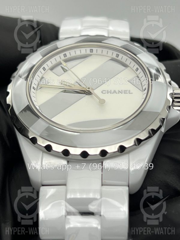 Товар Chanel J12 H5582 Фото 9 - Chanel J12 H5582