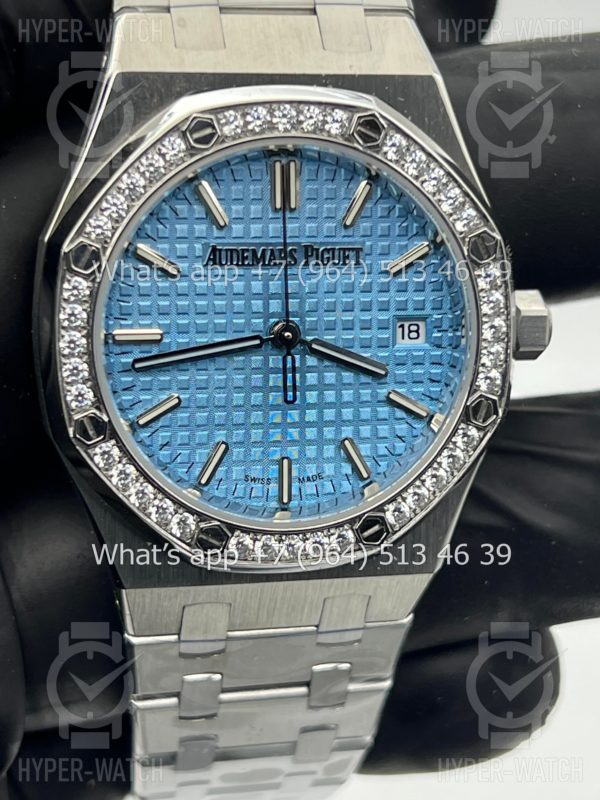 Фото 2 - Audemars Piguet Royal Oak 37mm 77451ST.ZZ.1361ST.03