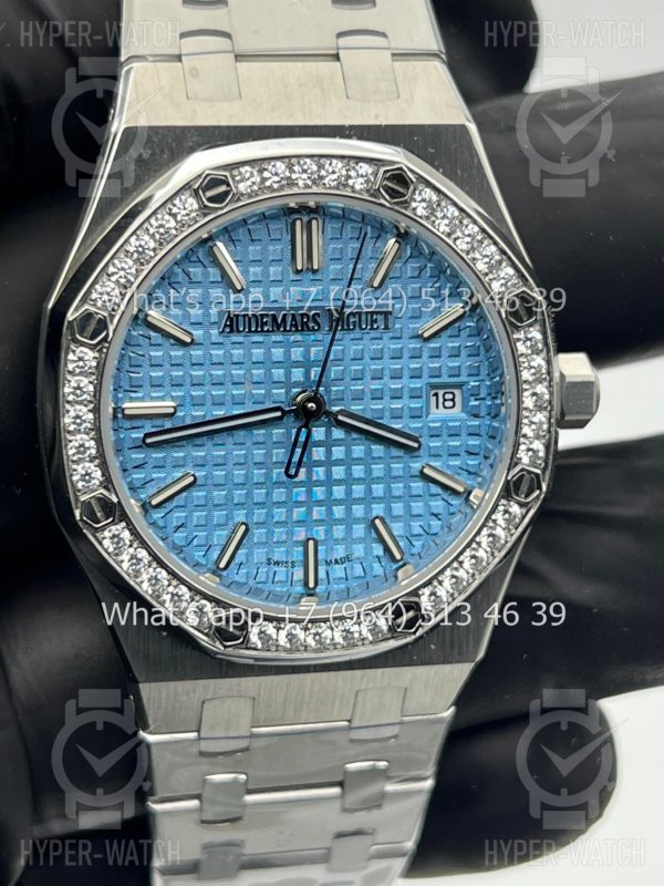 Фото 4 - Audemars Piguet Royal Oak 37mm 77451ST.ZZ.1361ST.03