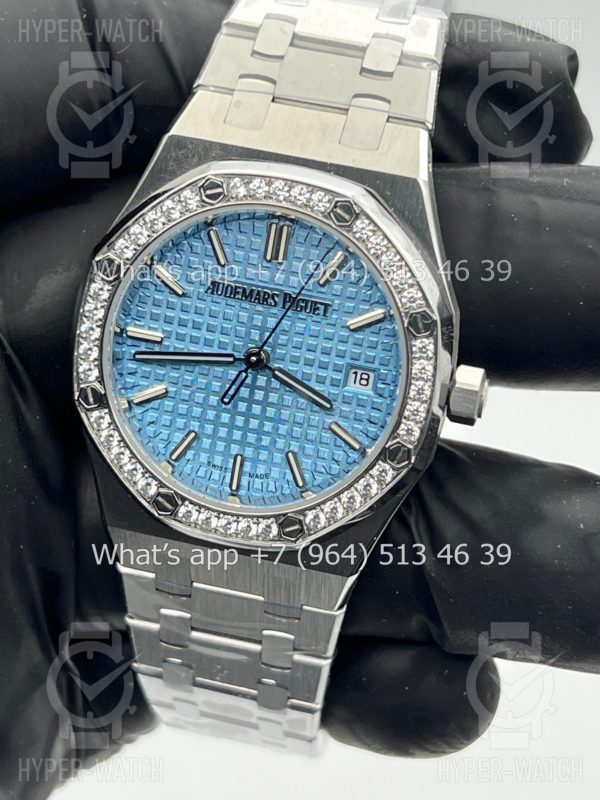 Фото 5 - Audemars Piguet Royal Oak 37mm 77451ST.ZZ.1361ST.03