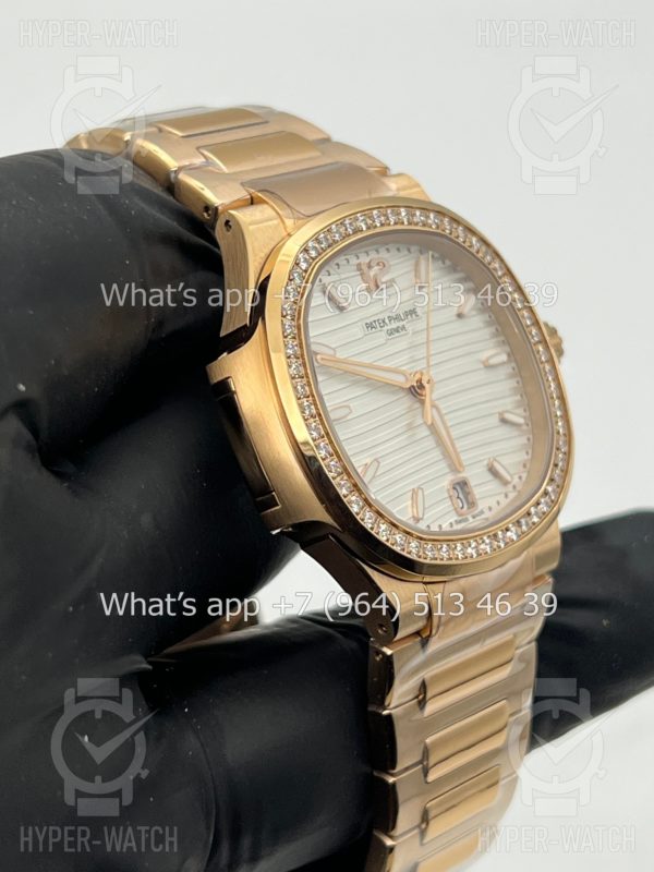 Товар Patek Philippe Nautilus 35mm 7118/1200R-001 Steel Фото 5 - Patek Philippe Nautilus 35mm 7118/1200R-001 Steel
