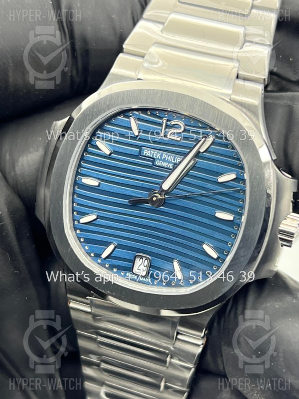 Товар Patek Philippe Nautilus 35mm 7118/1A-001 3K Фото 3 - Patek Philippe Nautilus 35mm 7118/1A-001 3K