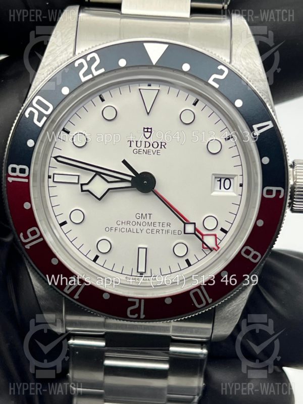 Товар Tudor Black Bay GMT m79830rb-0010 Фото 5 - Tudor Black Bay GMT m79830rb-0010