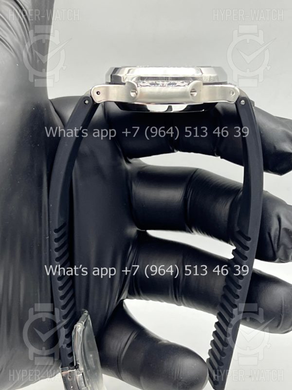 Товар Patek Philippe Nautilus 44mm Engraved Art 6551 Фото 16 - Patek Philippe Nautilus 44mm Engraved Art 6551