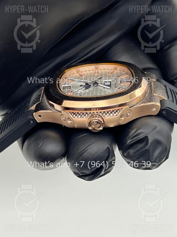 Фото 12 - Patek Philippe Nautilus 40mm Engraved Art 6754
