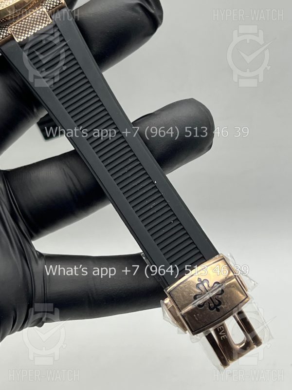 Фото 14 - Patek Philippe Nautilus 40mm Engraved Art 6754