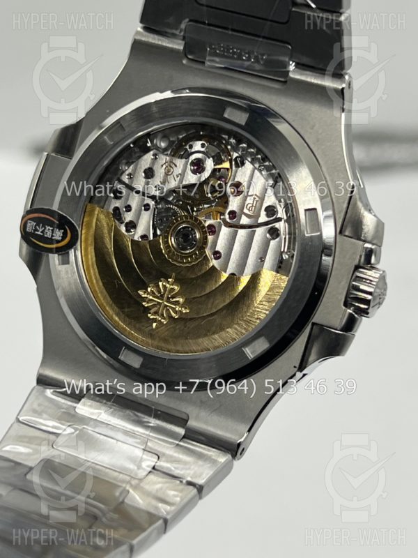 Фото 16 - Patek Philippe Nautilus 40mm 5711/1A