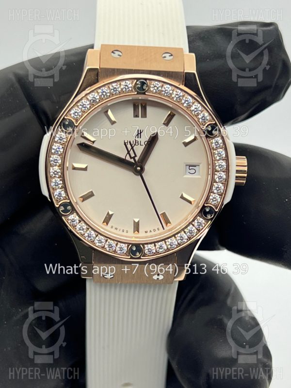 Товар Hublot Classic Fusion 33mm 581.OE.2080.LR.1204 Diamond Фото 2 - Hublot Classic Fusion 33mm 581.OE.2080.LR.1204 Diamond