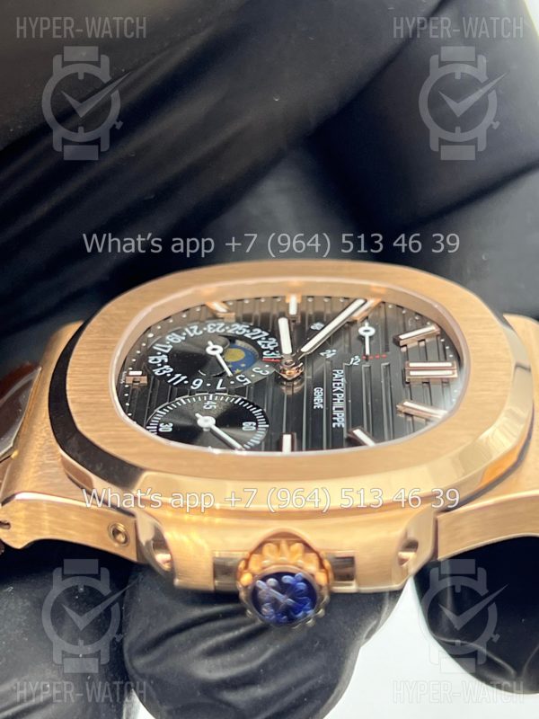 Фото 9 - Patek Philippe Nautilus 40mm 5712R-001