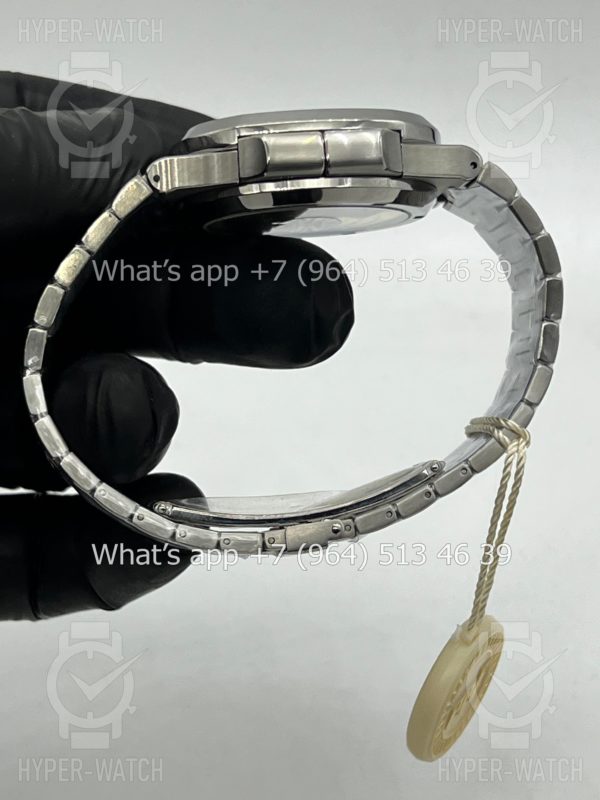 Товар Patek Philippe Nautilus 44mm 5990/1A-011 Фото 17 - Patek Philippe Nautilus 44mm 5990/1A-011