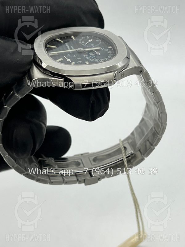 Товар Patek Philippe Nautilus 40mm 5712/1A-001 Steel Фото 17 - Patek Philippe Nautilus 40mm 5712/1A-001 Steel