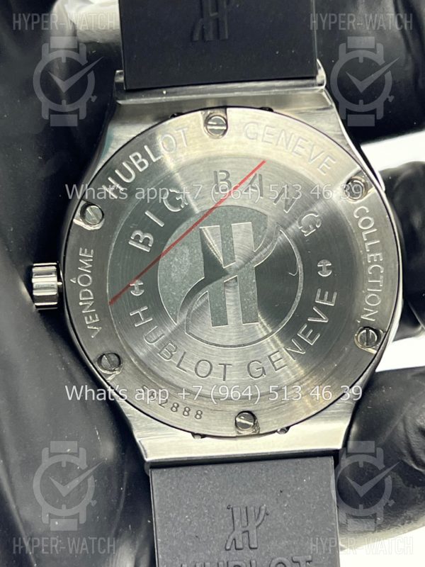 Фото 14 - Hublot Classic Fusion 33mm Art 7270