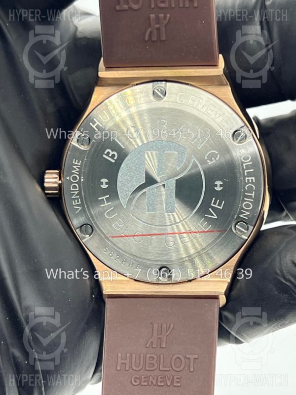 Фото 17 - Hublot Classic Fusion 33mm Art 7269