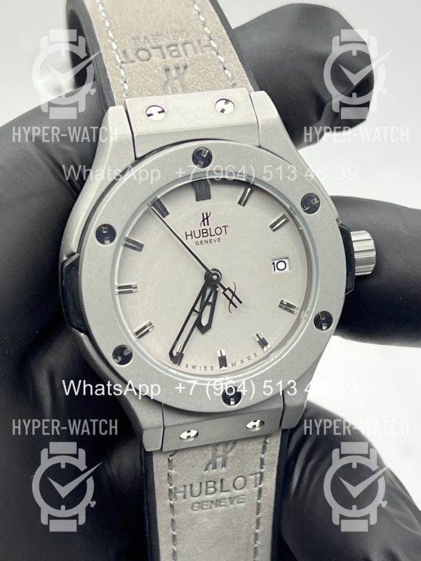 Фото 4 - Hublot Classic Fusion 33mm Art 7276