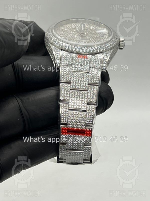 Товар Rolex Datejust 41mm 126300 Diamond Dial Фото 13 - Rolex Datejust 41mm 126300 Diamond Dial