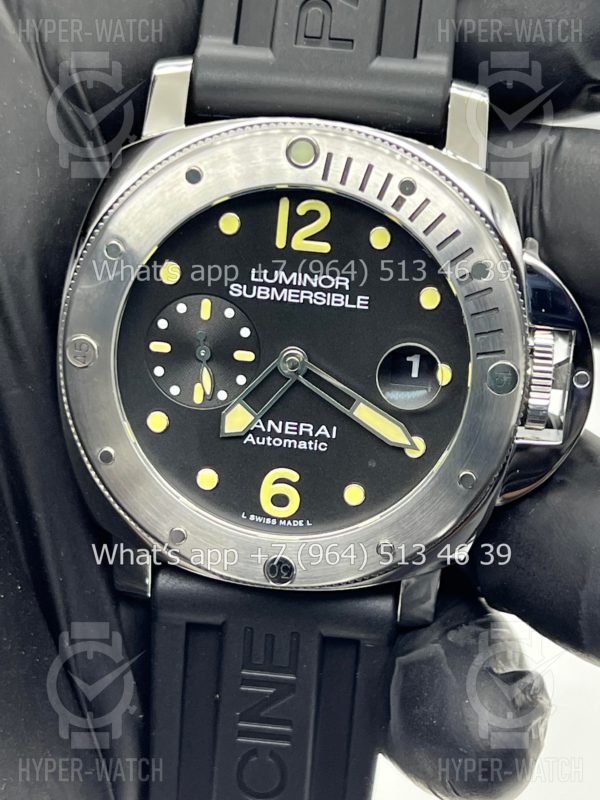 Фото 2 - Officine Panerai Luminor Submersible PAM01024