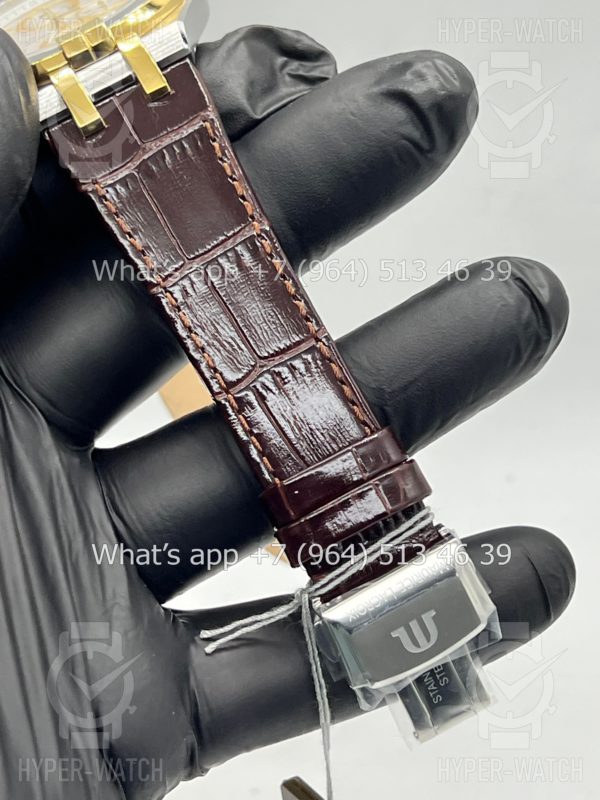 Товар Maurice Lacroix Aikon Chronograph 44mm AI1018-PVY11-132-1 Фото 15 - Maurice Lacroix Aikon Chronograph 44mm AI1018-PVY11-132-1