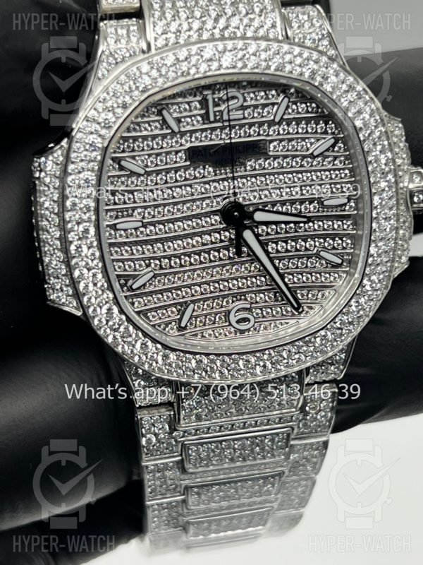 Товар Patek Philippe Nautilus 35mm 7118/1450G-001 Steel Фото 2 - Patek Philippe Nautilus 35mm 7118/1450G-001 Steel