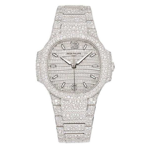 Товар Patek Philippe Nautilus 35mm 7118/1450G-001 Steel Фото 1 - Patek Philippe Nautilus 35mm 7118/1450G-001 Steel