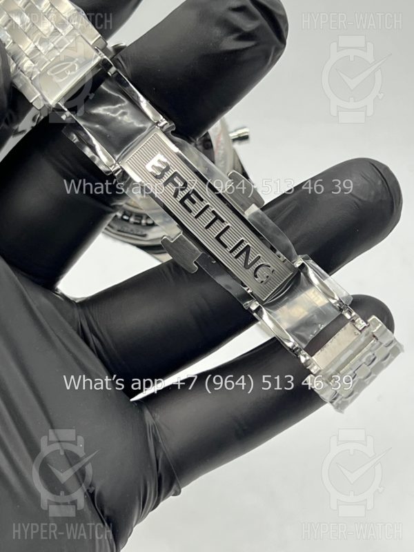 Фото 18 - Breitling Navitimer 46mm AB0137211C1A1