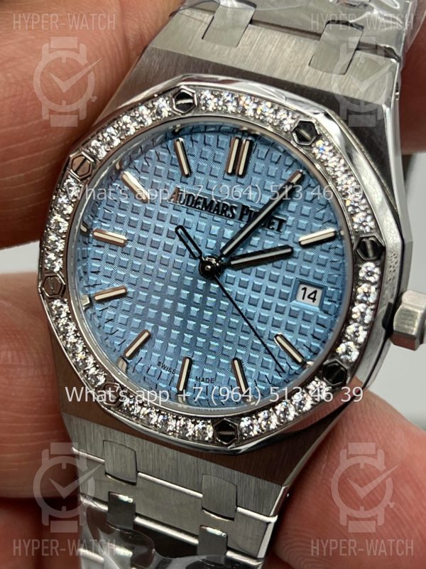 Фото 7 - Audemars Piguet Royal Oak 34mm 77451ST.ZZ.1361ST.01