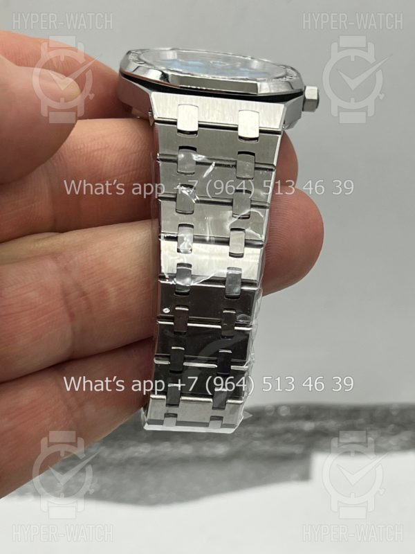 Фото 10 - Audemars Piguet Royal Oak 34mm 77451ST.ZZ.1361ST.01